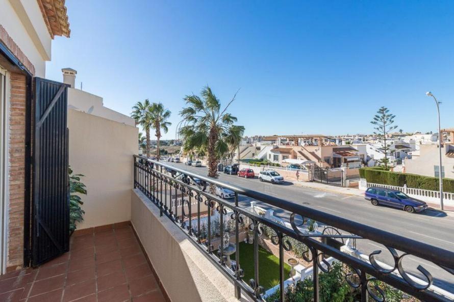 Townhouse Playa Flamenca Villa ภายนอก รูปภาพ